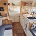 Vintage-Camper-Bedroom-Ideas