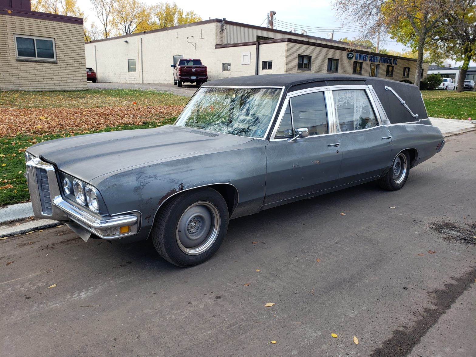 1970 Pontiac Hearse Restomod